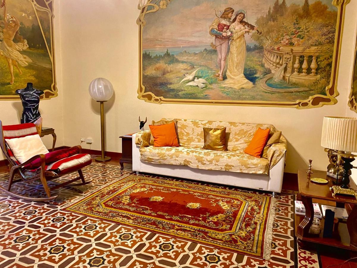 Sake Maison De Charme - Fascinating Ancient Sicilian Mansion Catania Bagian luar foto